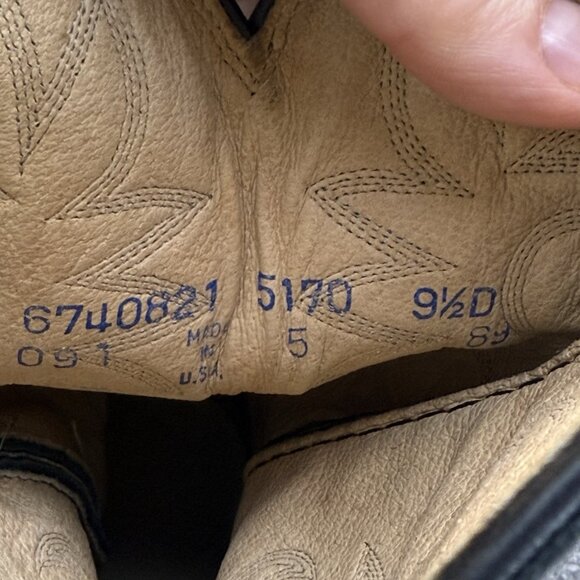 ✅ Mens 9.5D VTG Cowboy Boots Black Leather Almond Toe Embroidered Made In USA - Picture 2 of 11